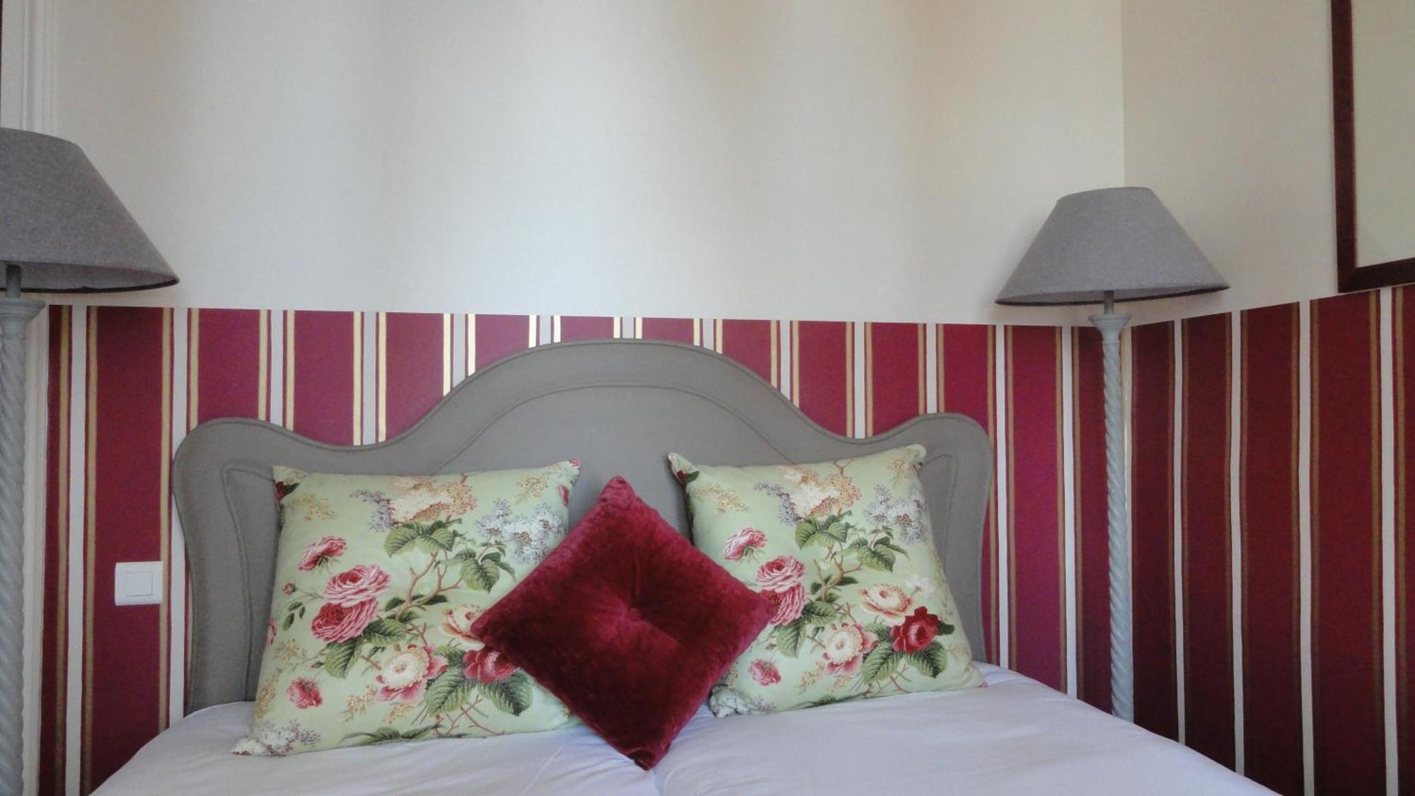 Hotel Villa Reine Hortense Dinard Room photo